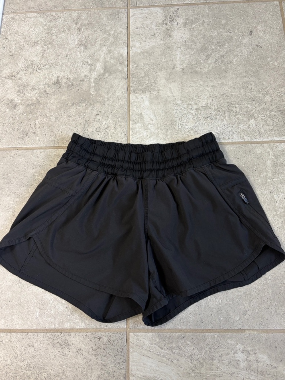 lululemon athletica shorts